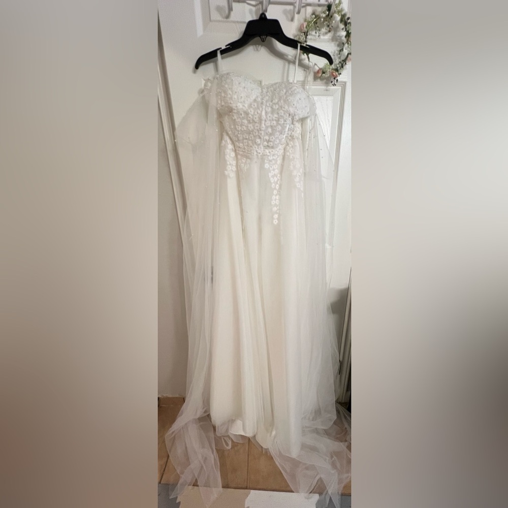 Wedding dress